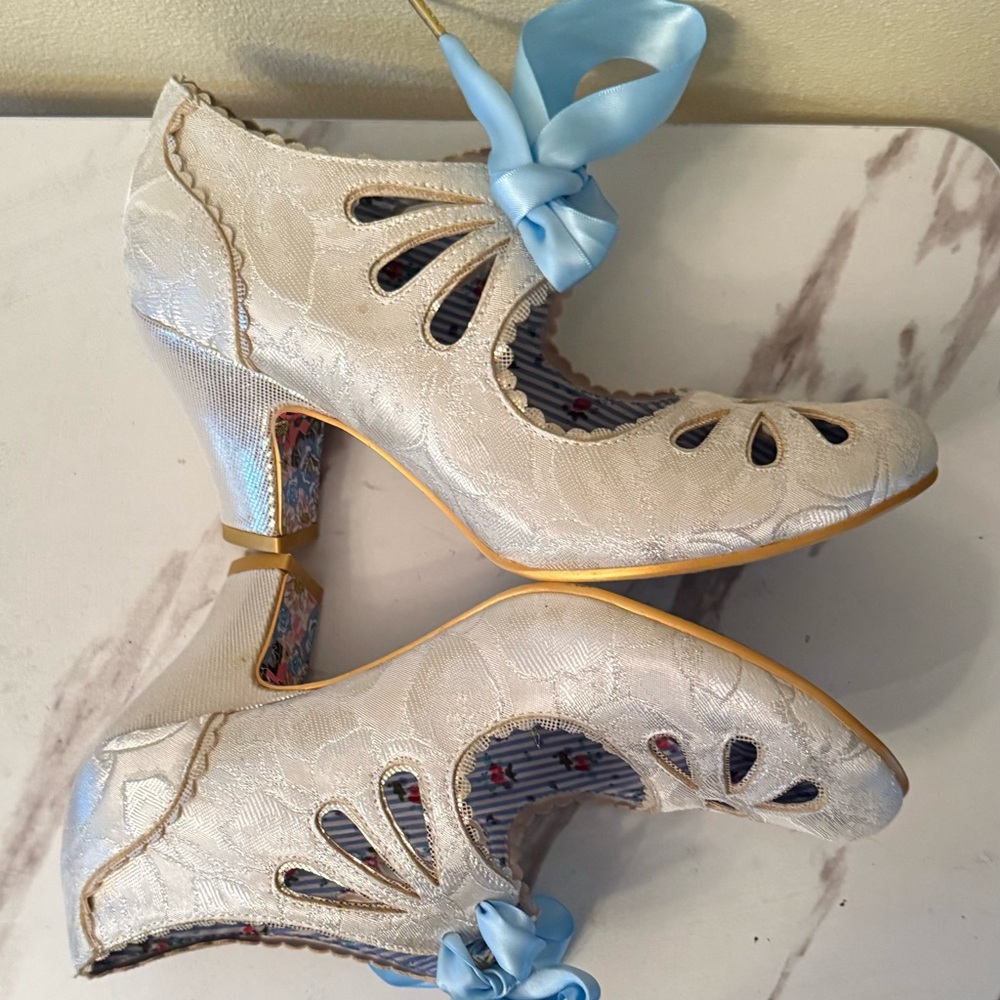 Irregular Choice Sugar Plum Heels, Size 39 (8 US,) NIB - Picture 3 of 15
